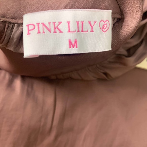 Pink Lily Womens‎ Blouse Top Size Medium Purple Long Sleeves Crew Neck Tie Back - Picture 8 of 11